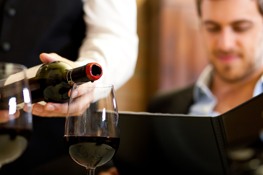Le 5 regole per la carta dei vini perfetta
